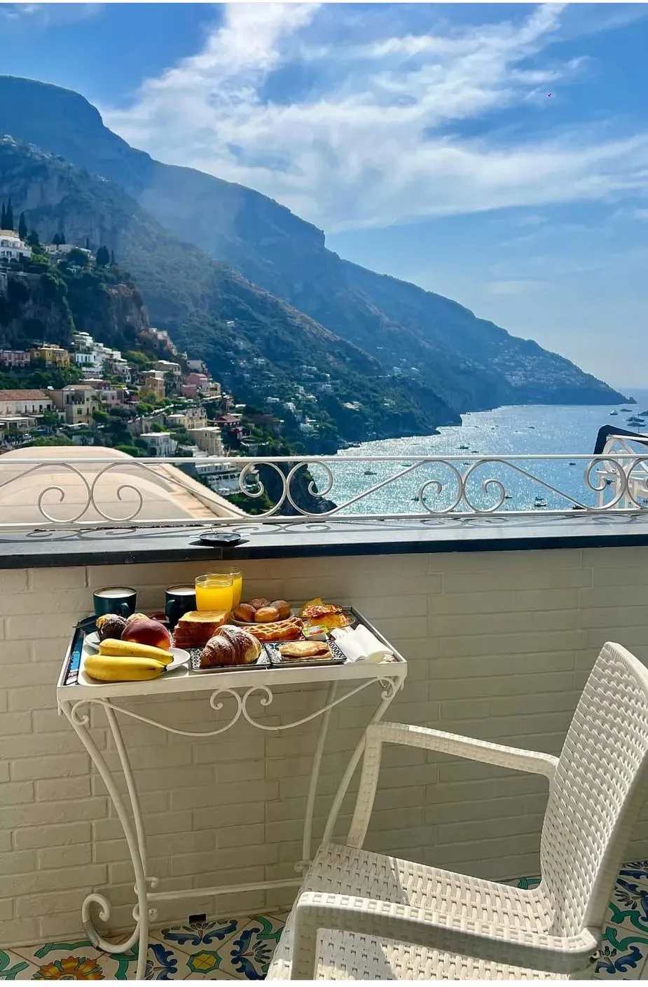 hotel_reginella_positano_breakfast_03_bis.webp
